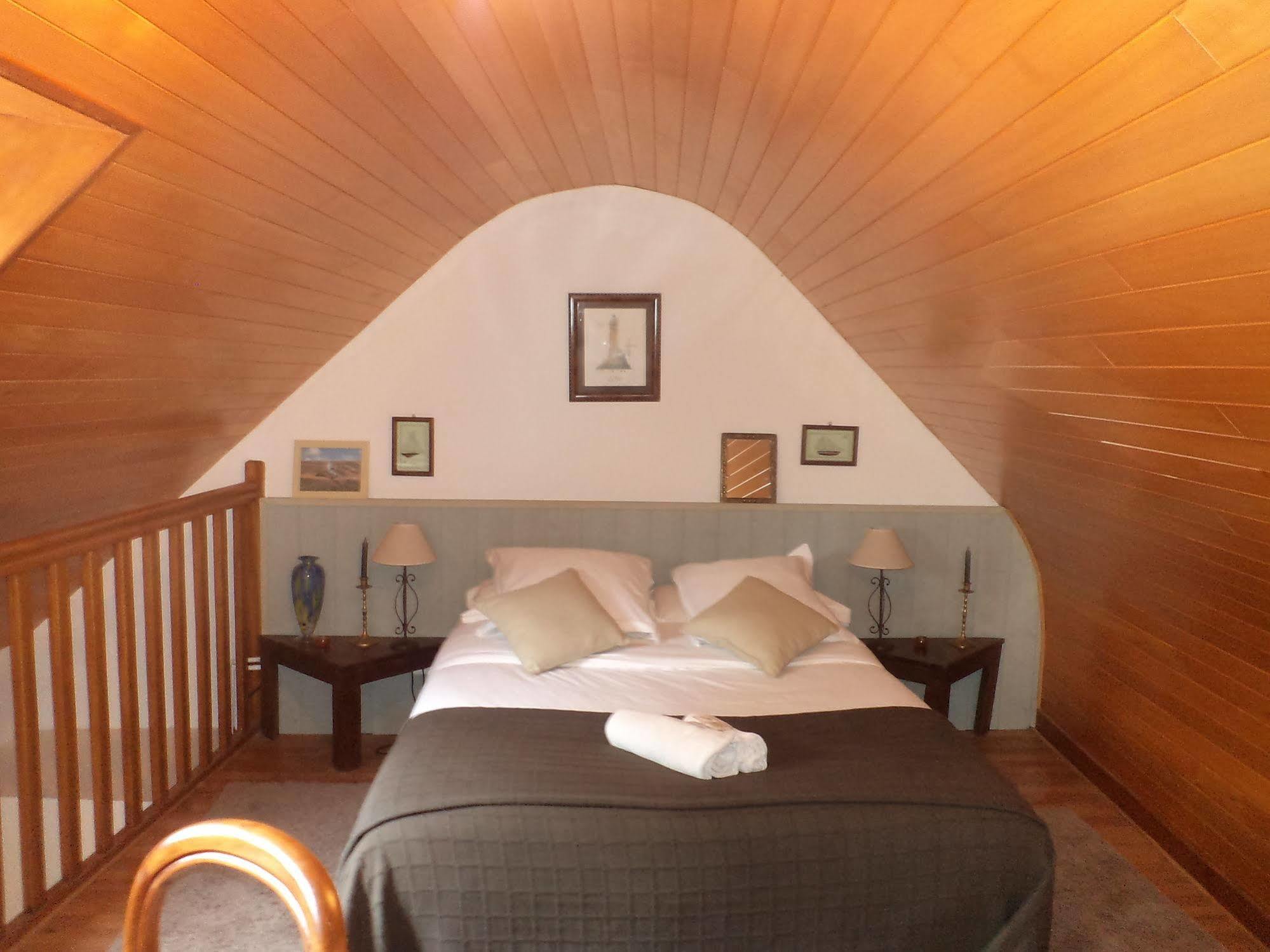 La Ferme De Kerraoul Bed & Breakfast Combrit Екстериор снимка